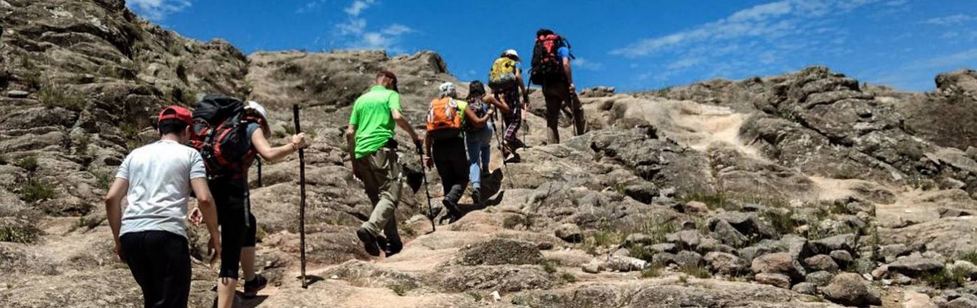 Ascenso & Descanso en el C� Champaqui!!