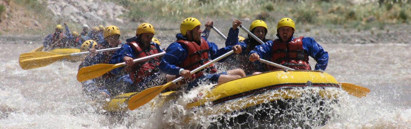 Rafting en el R�o Mendoza, Argentina